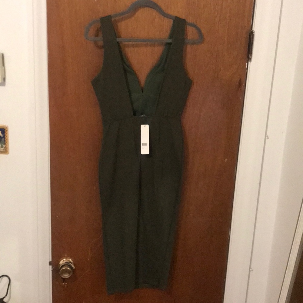 Dress - Picture 2 of 2
